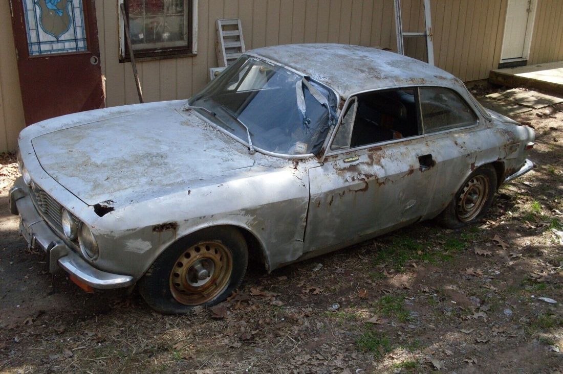 1974 Alfa Romeo GTV Coupe - photo 2
