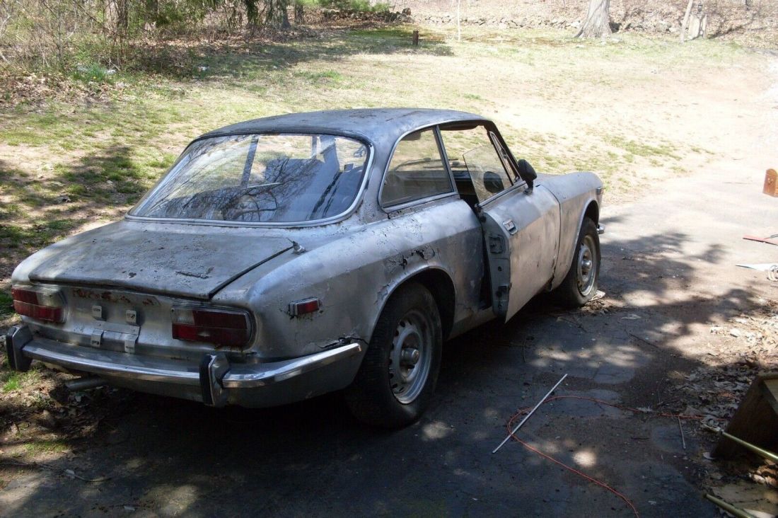 1974 Alfa Romeo GTV Coupe - photo 4