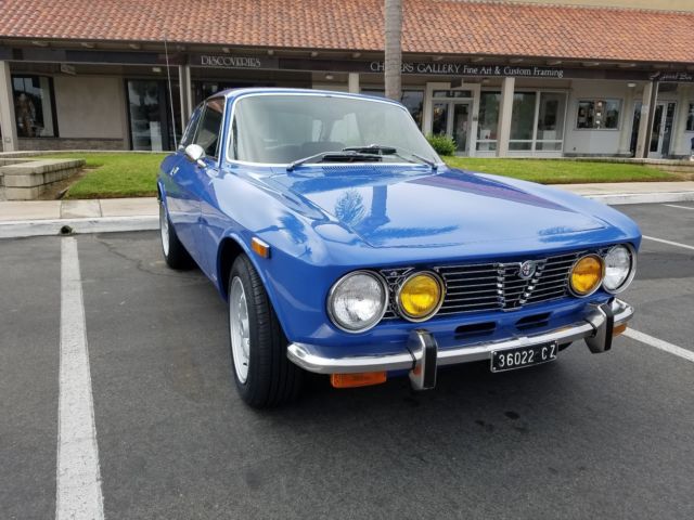 1974 ALFA ROMEO GTV 2000 FACTORY A/C ORIGINAL CALIFORNIA CAR 1974 Alfa Romeo GT Veloce