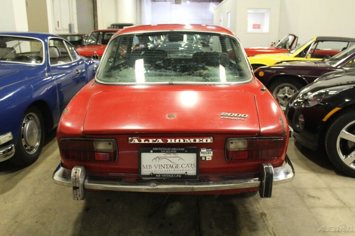 1974 Alfa Romeo GTV Coupe - photo 5