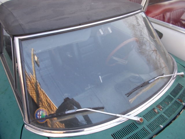 1974 Alfa Romeo Spider Convertible - photo 12