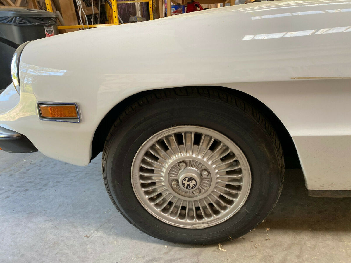 1974 Alfa Romeo Spider Convertible - photo 5