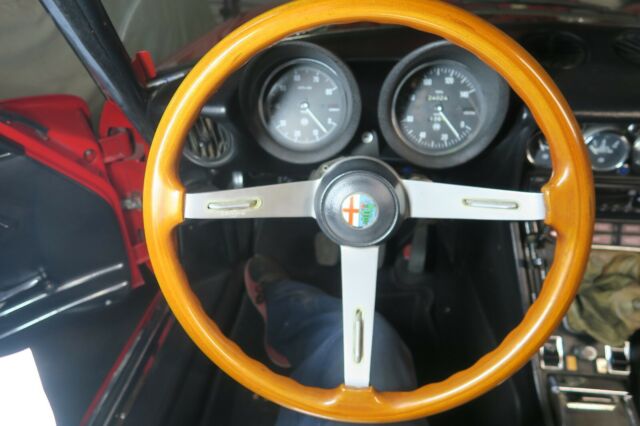 1974 Alfa Romeo Spider 2-door - photo 10