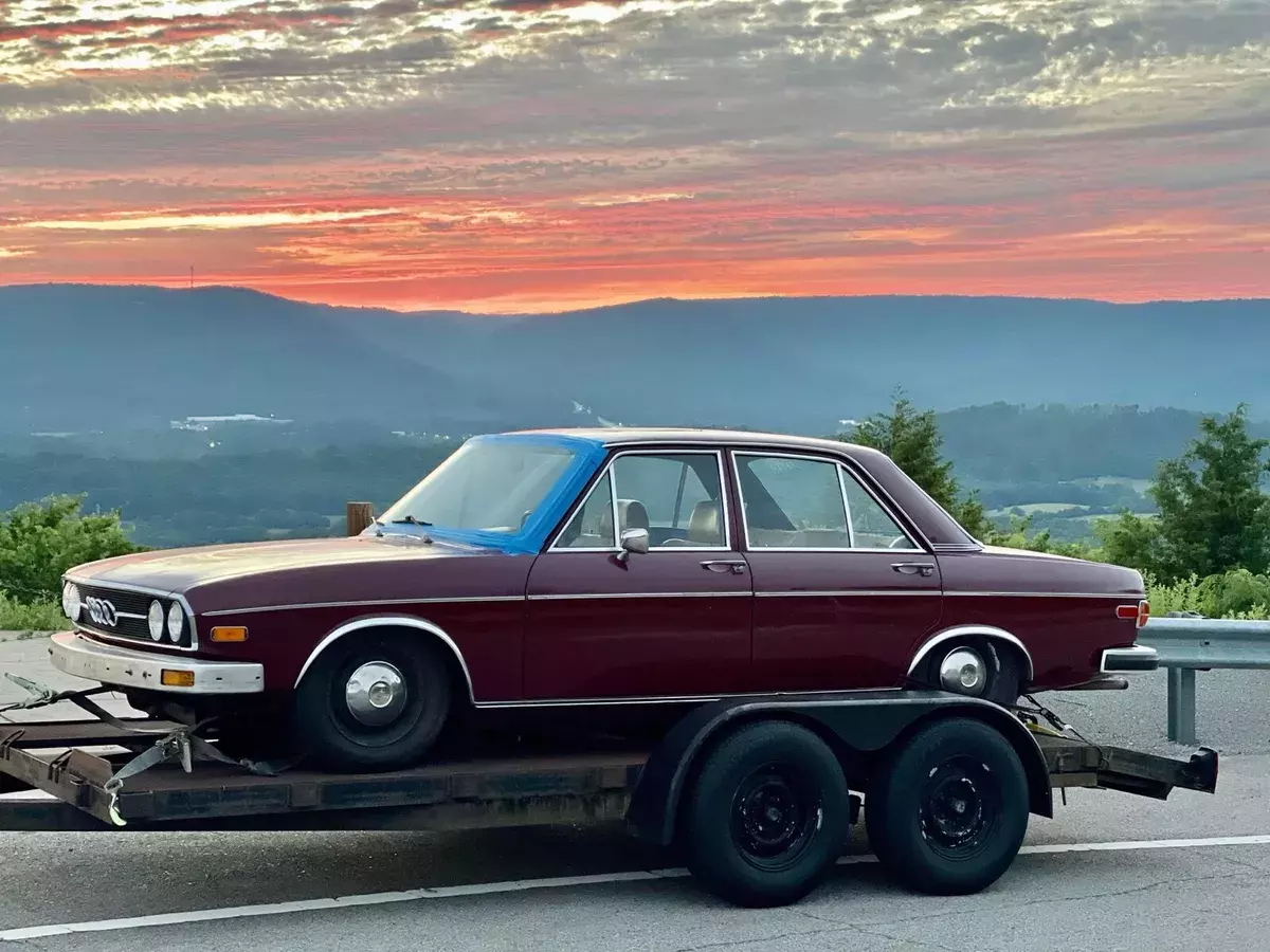 1974 Audi 100 Sedan Red 1974 Audi 100 Automatic