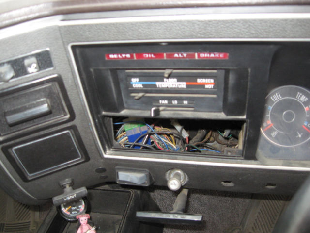 1974 Ford Falcon 500 - photo 10