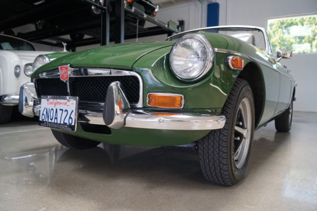 1974 MG MGB CHROME BUMPER RESTORED CAR! - photo 5
