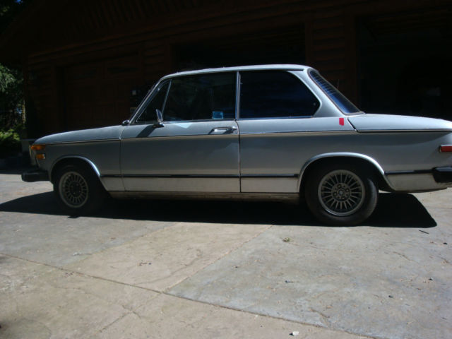 1974 BMW 2002 Base Sedan 2-Door 2.0L 1974 BMW 2002