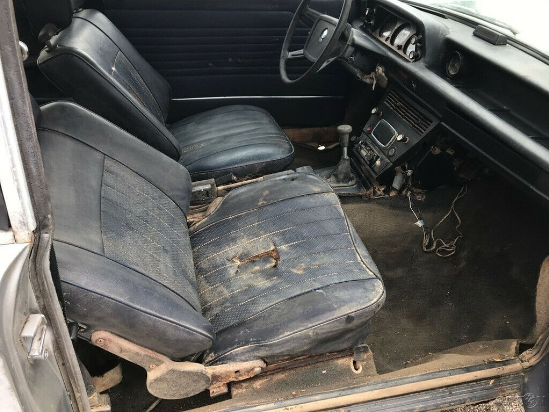 1974 BMW 2002 Sunroof Coupe - photo 12