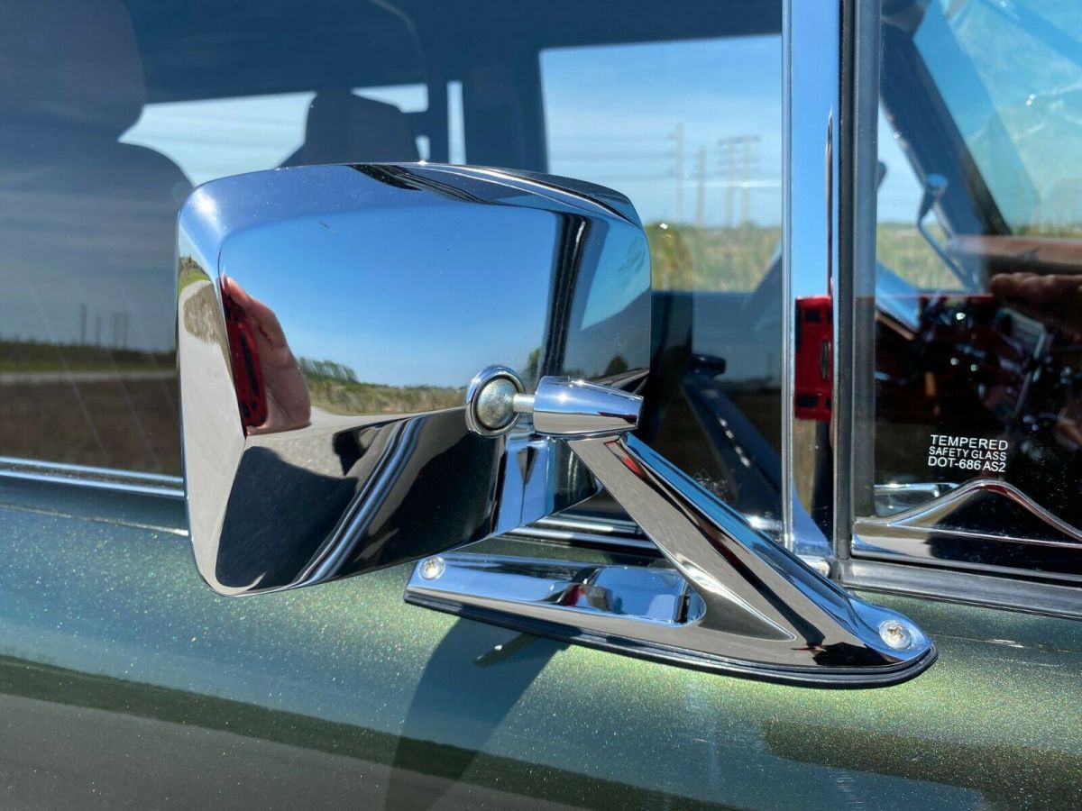 1974 Ford Bronco FULLY RESTORED NEWLY BUILT BRONCO WAGON - photo 3