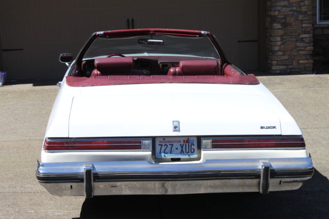 1974 Buick LeSabre Luxux 2dr Convertable - photo 6