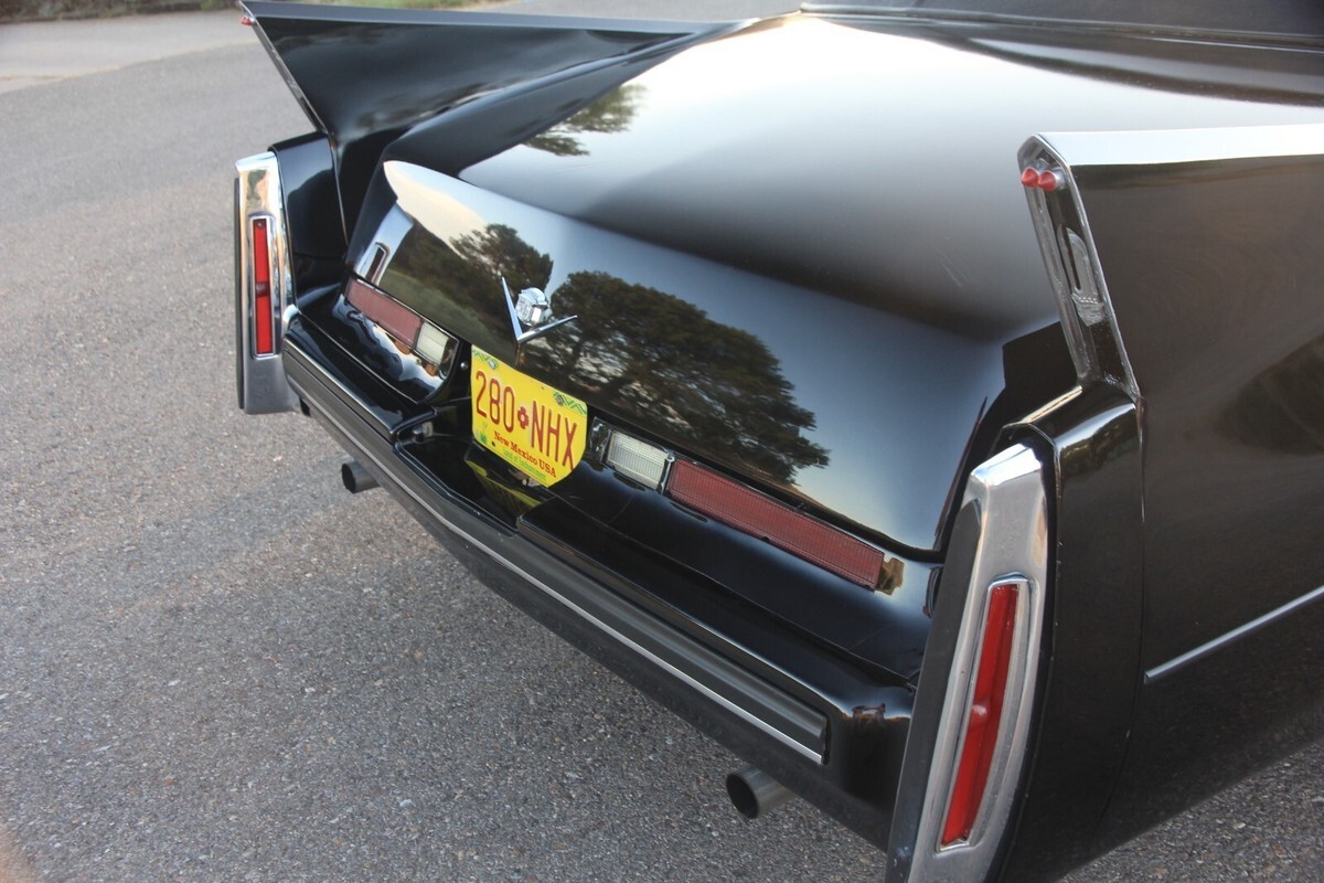 1974 Cadillac DeVille Custom - photo 2