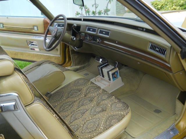 1974 Cadillac DeVille - photo 13