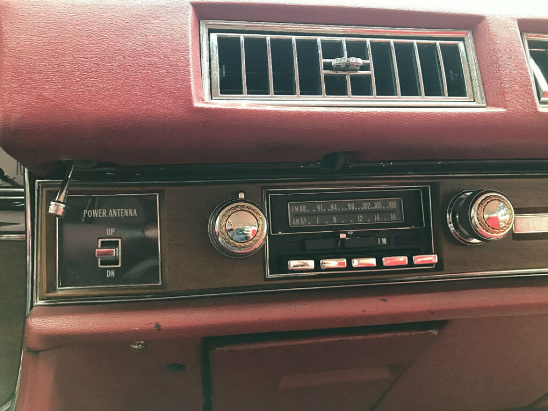 1974 Cadillac DeVille - photo 12