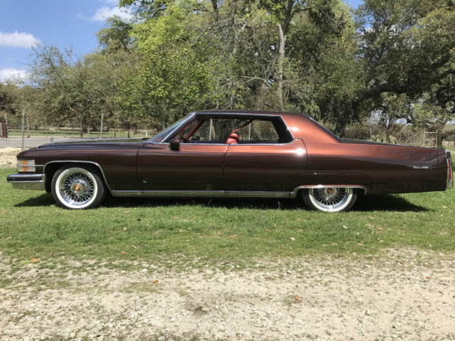 1974 Cadillac DeVille Base Hardtop 4-Door - photo 2