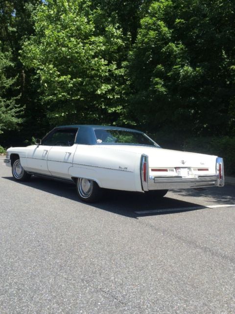 1974 Cadillac DeVille Sedan - photo 2
