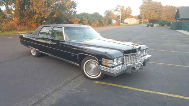1974 Cadillac Fleetwood Series 60 - photo 2