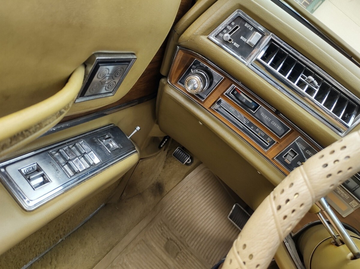 1974 Cadillac DeVille Sedan DeVille - photo 13