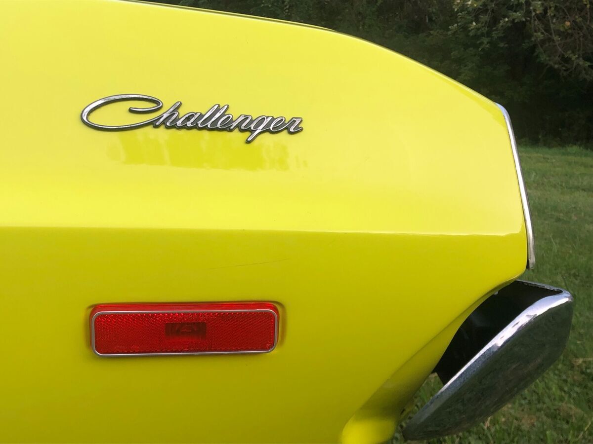 1974 Dodge Challenger - photo 9