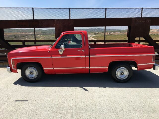 1974 Chevrolet C-10 short bed Original owner 1974 Chevrolet C-10 Custom Deluxe