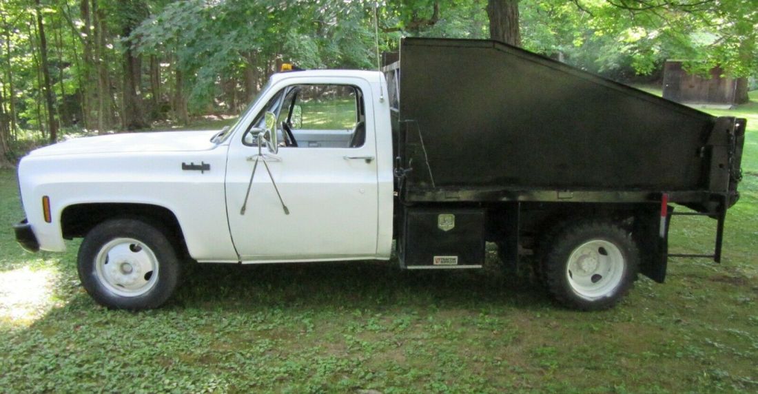 1974 Chevrolet Silverado 3500 Custom 30