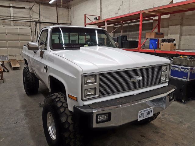 1974 Chevrolet C30 big wheel lifted truck with 1986 Silverado Cab 1974 Chevrolet C/K Pickup 3500 Silverado