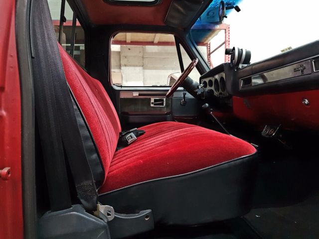 1974 Chevrolet C/K Pickup 3500 Silverado - photo 9
