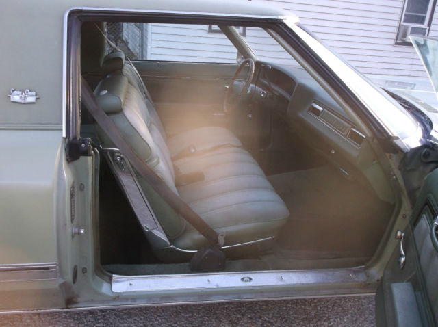 1974 Chevrolet Caprice Classic Coupe 2-Door - photo 9