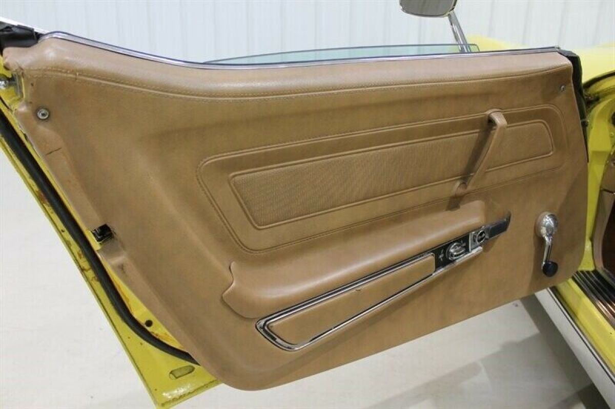 1974 Chevrolet Corvette - photo 11