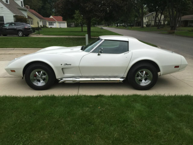1974 Chevrolet Corvette - photo 2