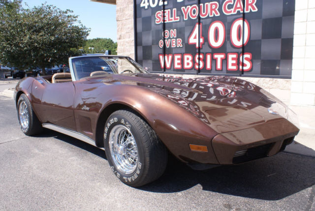 1974 Chevrolet Corvette Convertible 350ci V8 4-Speed Hard and Soft Top Low Miles 1974 Chevrolet Corvette