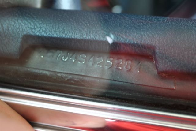 1974 Chevrolet Corvette Convertible 4-Speed 350V8 - photo 10