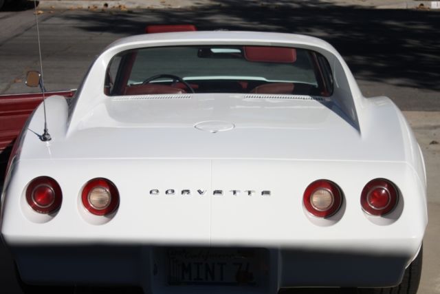 1974 Chevrolet Corvette Base Coupe 2-Door - photo 3