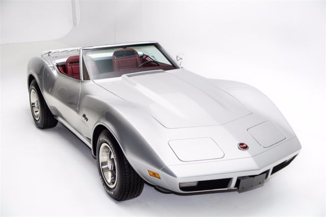 1974 Chevrolet Corvette Numbers Matching L48 2 Tops, Roadster - photo 2