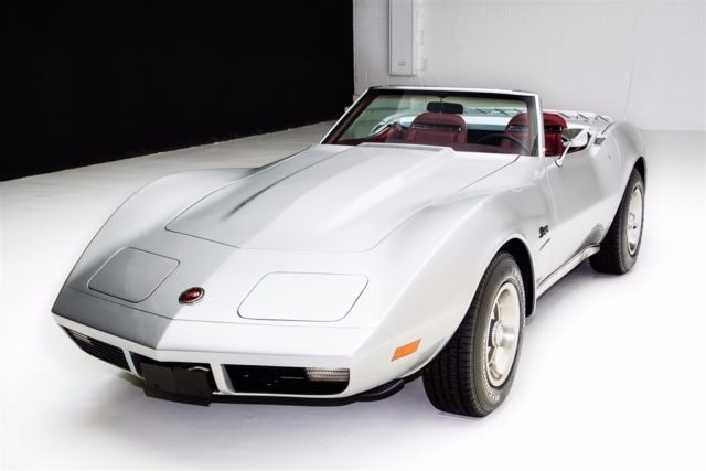 1974 Chevrolet Corvette Numbers Matching L48 2 Tops, Roadster - photo 4