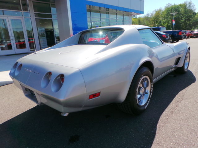 1975 Chevrolet Corvette - photo 9