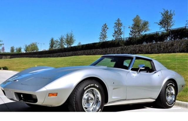 1974 Chevrolet Corvette STINGRAY 97,063 Miles Silver Coupe V8 5.7L Automatic 3-S 1974 Chevrolet Corvette STINGRAY
