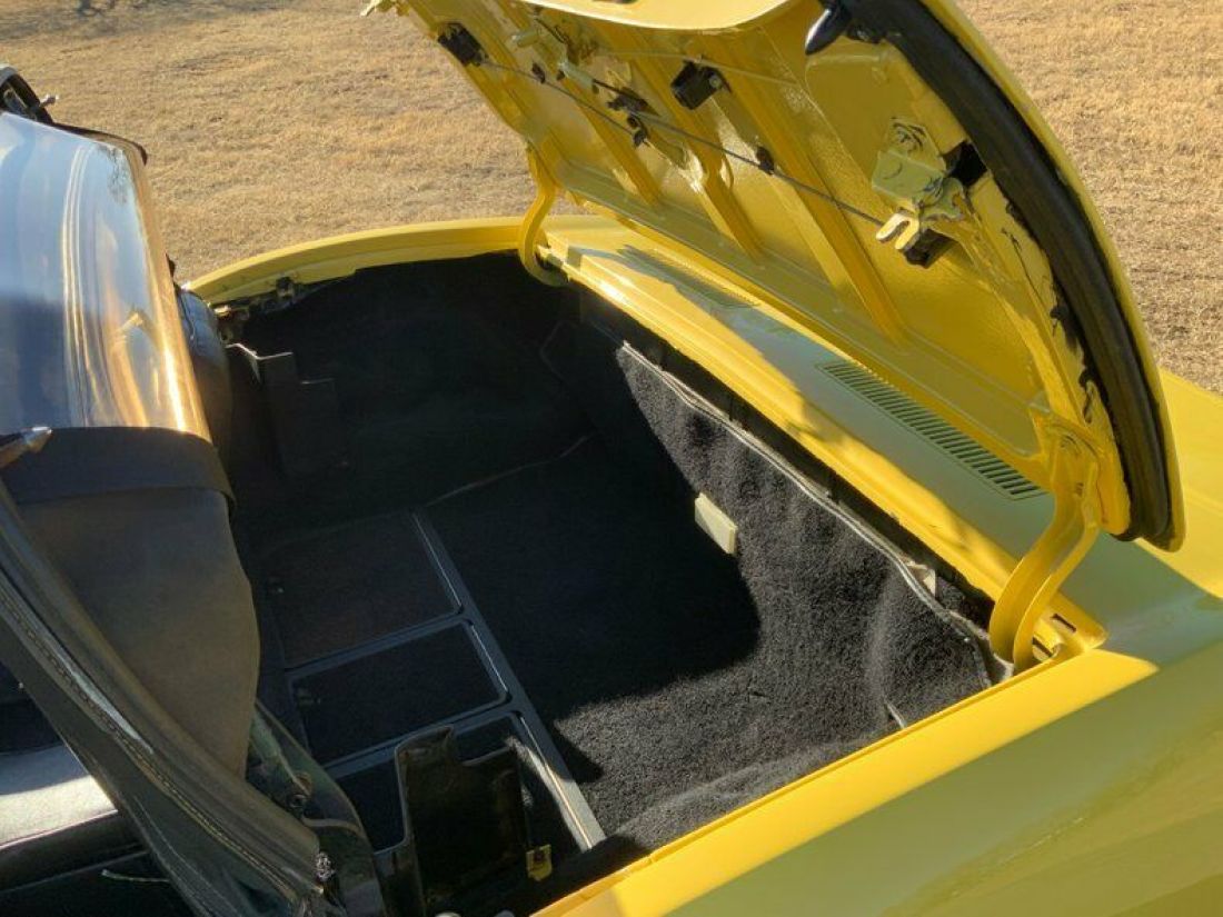 1974 Chevrolet Corvette Stingray Convertible - photo 7