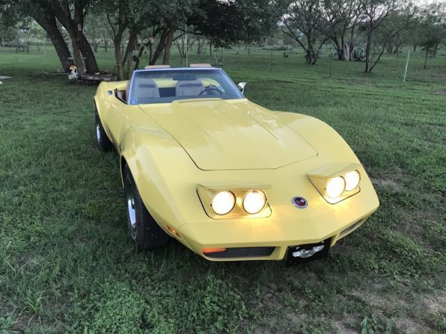 1974 Chevrolet Corvette Two top 4 speed AC 350 1 of only 5,474 convertible - photo 11