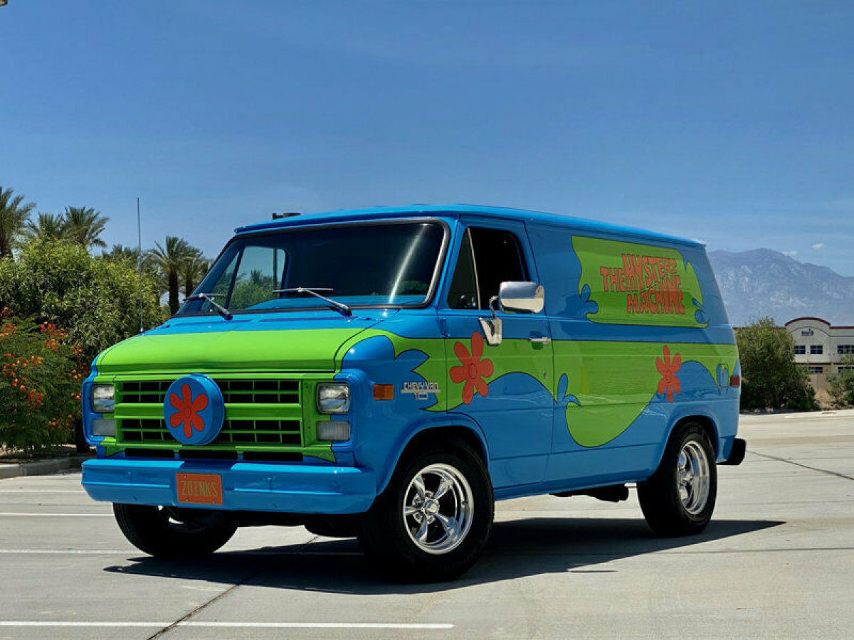 1974 Chevrolet G20 Van SCOOBY-DOO CUSTOM VAN - photo 12