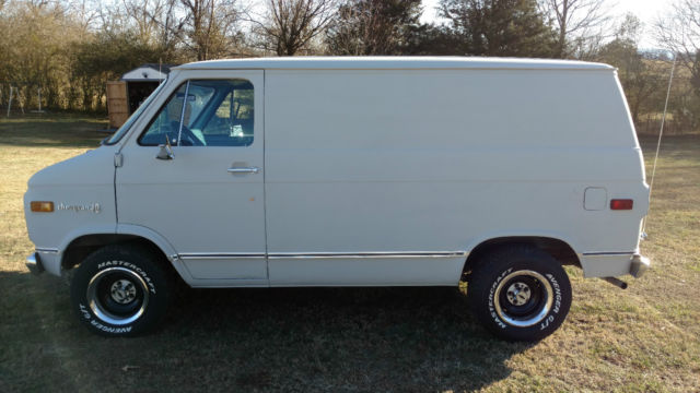 1974 Chevrolet G10 Shorty Van ,Built 350/350 ,New tires and much more ,G20 ,G30 1974 Chevrolet Other G10 350/350 12-bolt Shorty Van