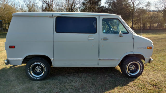 1974 Chevrolet Other G10 350/350 12-bolt Shorty Van - photo 5