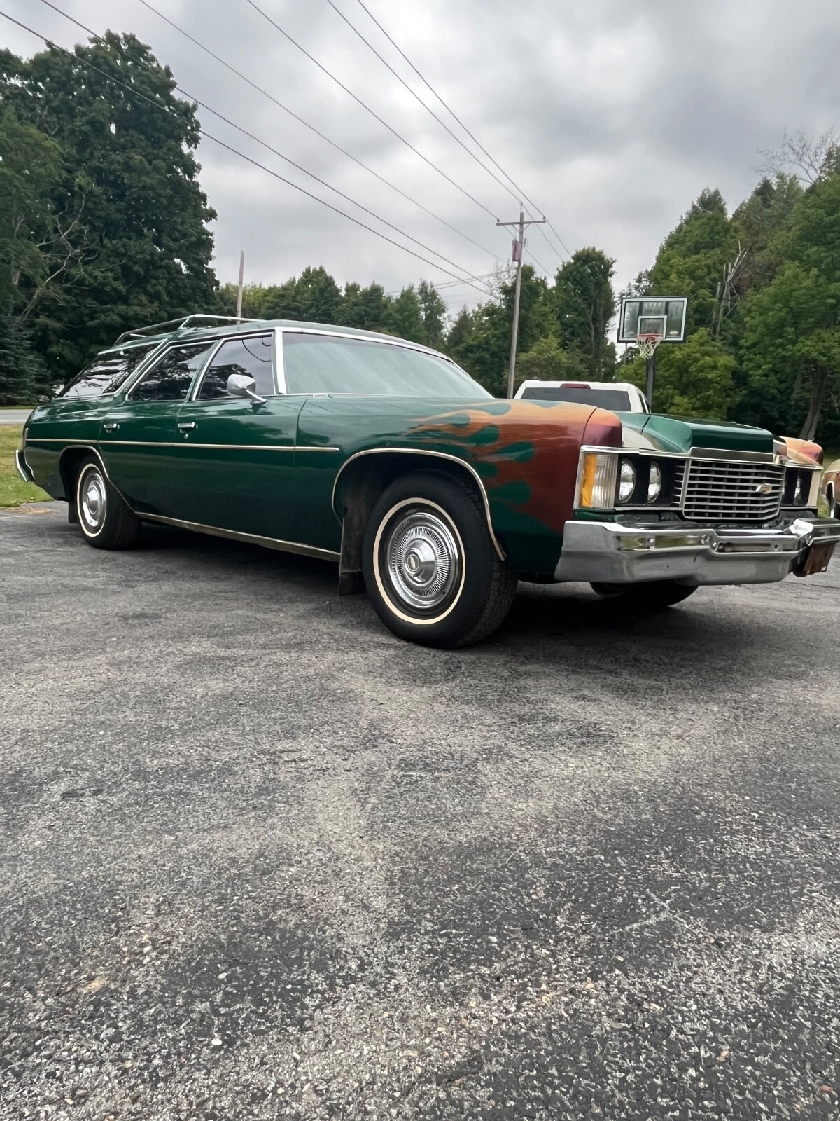 1974 Chevrolet Impala Roundback clamshell wagon - photo 2