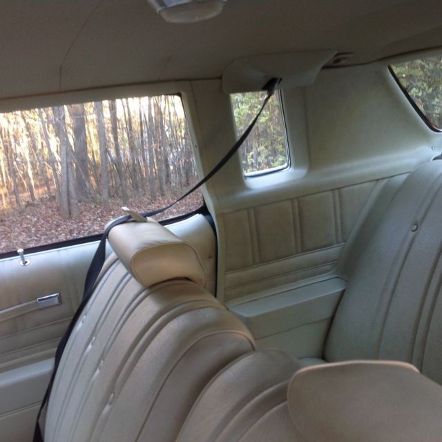 1974 Chevrolet Monte Carlo Limited edition full vinyl top - photo 7