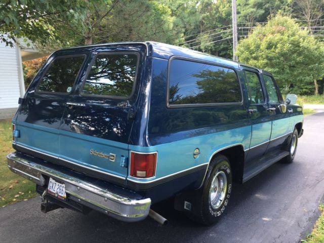 1974 Chevrolet Suburban 402 BIG BLOCK SQUARE BODY ! A/C - photo 3