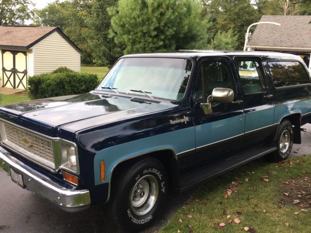 1974 Chevrolet Suburban 402 BIG BLOCK SQUARE BODY ! A/C - photo 8
