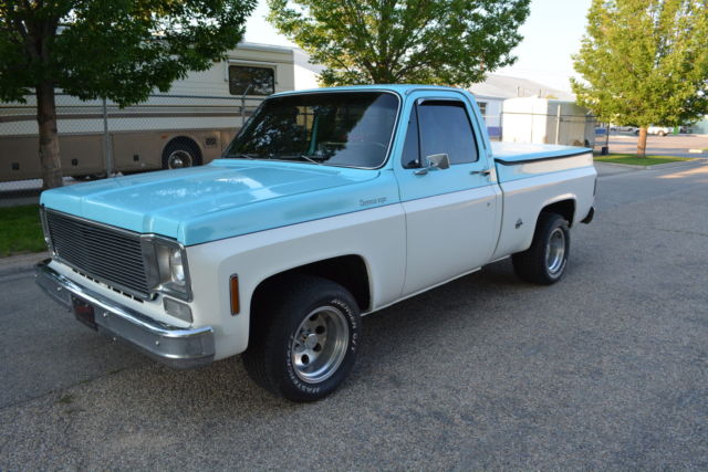 1974 CHEVY C10 CHEYENNE SUPER SHORT WIDE BOX TRUCK 1974 Chevrolet Cheyenne C10 CHEYENNE