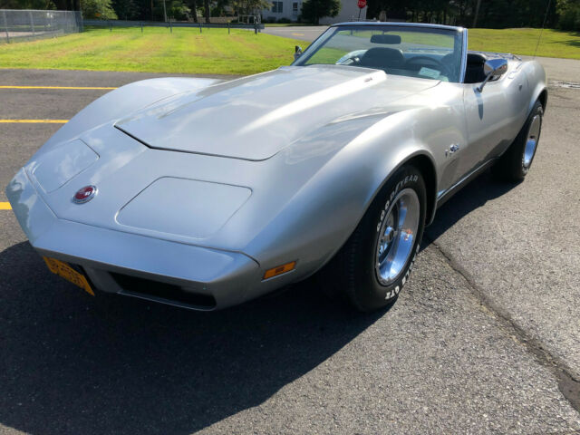 1974 Chevy Corvette Convertible Stingray 454 big block automatic 1974 Chevrolet Corvette