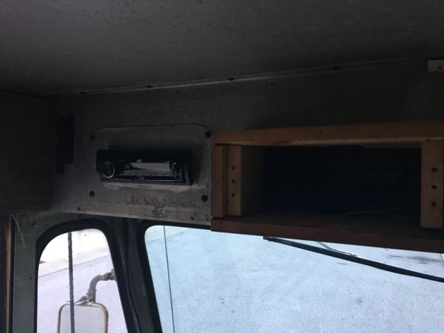 1974 Chevrolet P10 Van - photo 10