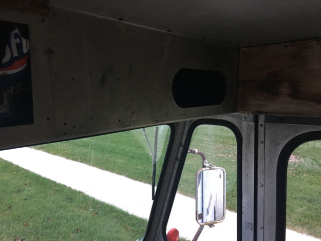 1974 Chevrolet P10 Van - photo 12
