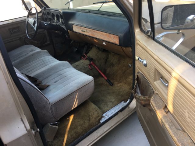 1974 Chevrolet C-10 - photo 12